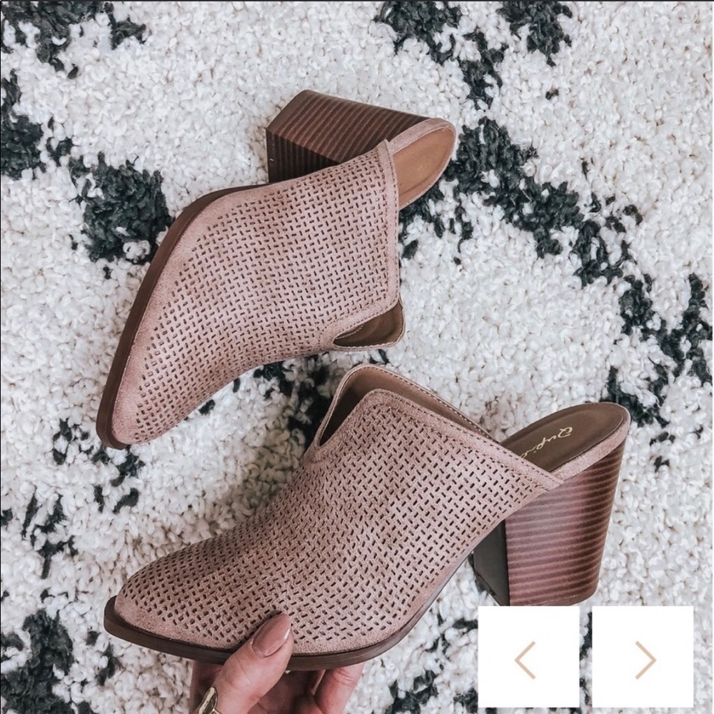 Qupid heeled mules